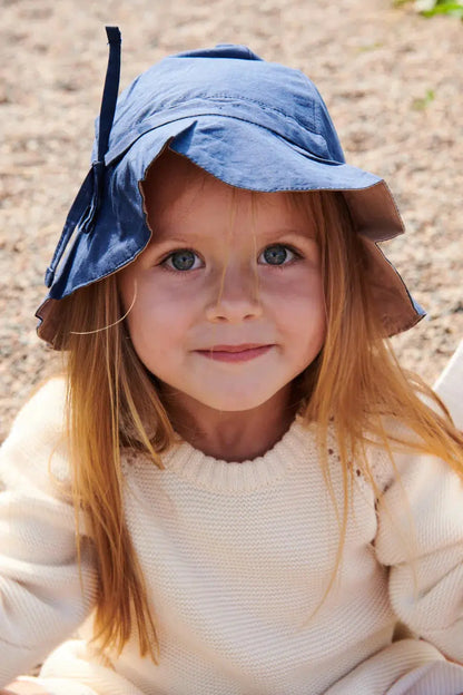 Copenhagen Colors - Ekologisk Vändbar Sommarhatt - Marinblå Beige - Solhatt - MamaMilla