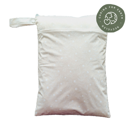 The Swedish Forest | Wetbag medium: Humleblomster grön - - MamaMilla