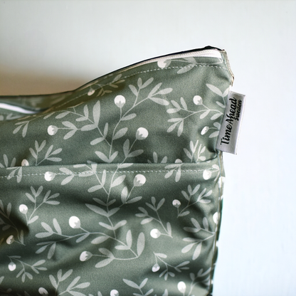 Het Zweedse bos | Kleine wetbag: Hopbloemen wit - - MamaMilla