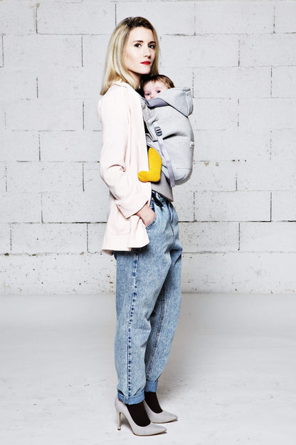 Love radius bæresele - Hoodie carrier - Lysegrå/Athletic Grey - bæresele - MamaMilla